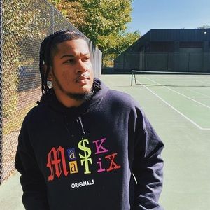MA$KMATIX🎨 GRAPHIC HOODIE